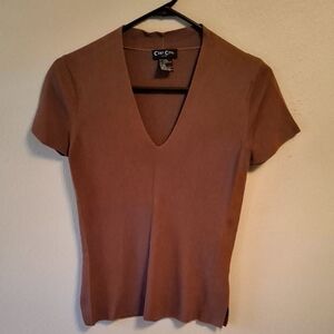 Crest City Knits Elegant Tan V-Neck Short Sleeve Top